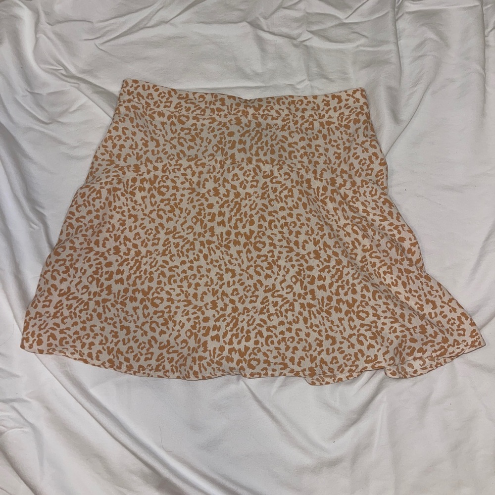 Dry goods cheetah skort Size M